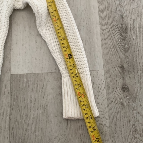 Aerie Open Knit ribbed Oversized chunky Lagenlook Sweater size XS off white - Picture 5 of 9